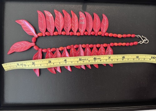 Gorgeous Natural Red Sponge Coral Statement Necklace Silver Clasp Leaf Feather - Picture 7 of 7