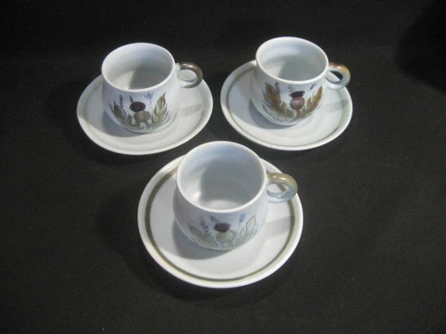 BUCHAN Stoneware Portobello Scotland THISTLEWARE Pattern  3- CUP & SAUCER SETS