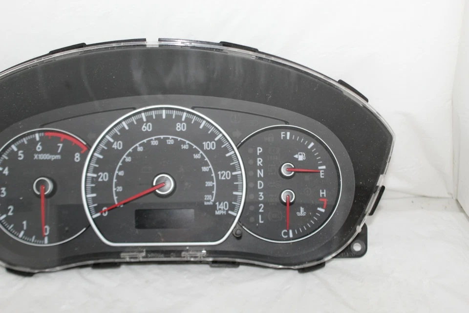 Cuadro de instrumentos velocímetro medidor de panel 07 08 09 SX4 43.461 millas Foto 3 de 4