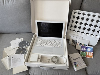 MINT Apple MacBook 13