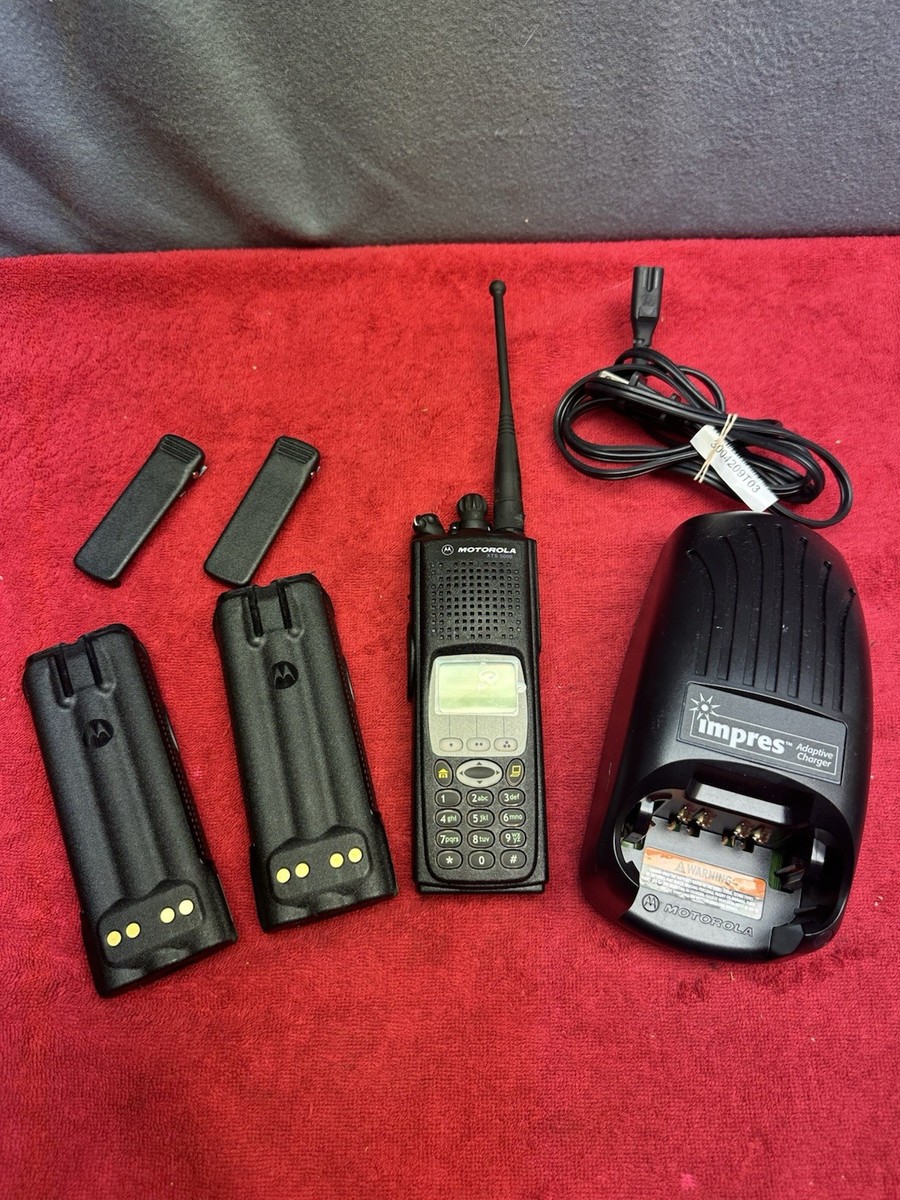 MOTOROLA XTS5000 ASTRO, BATTERIES AND CHARGER! For FPP PD FD EMS