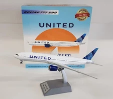 United Airlines Boeing 777-222/ER N209UA Stand 1:200 Inflight200 IF772UA1224