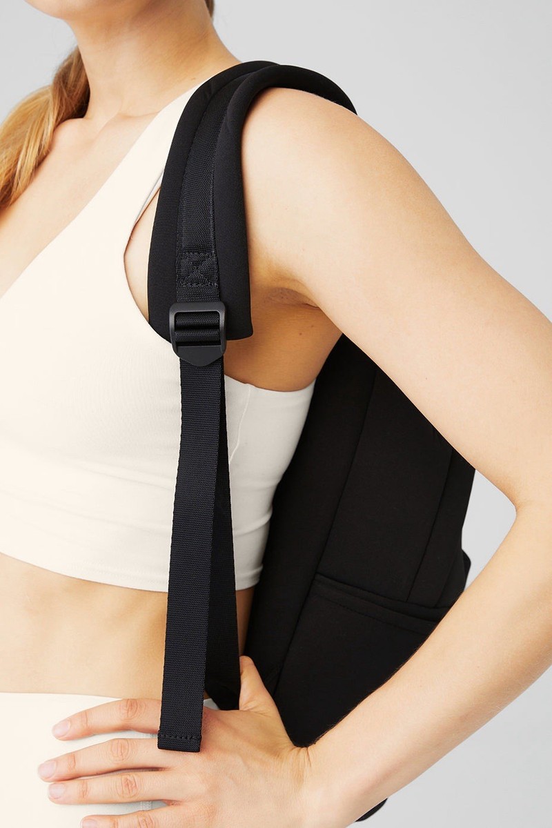 NWT ALO YOGA Stow Backpack | Black/Silver MSRP $328 Alo Yoga Stow Backpack - Black/Silver | Editorialist main image 2