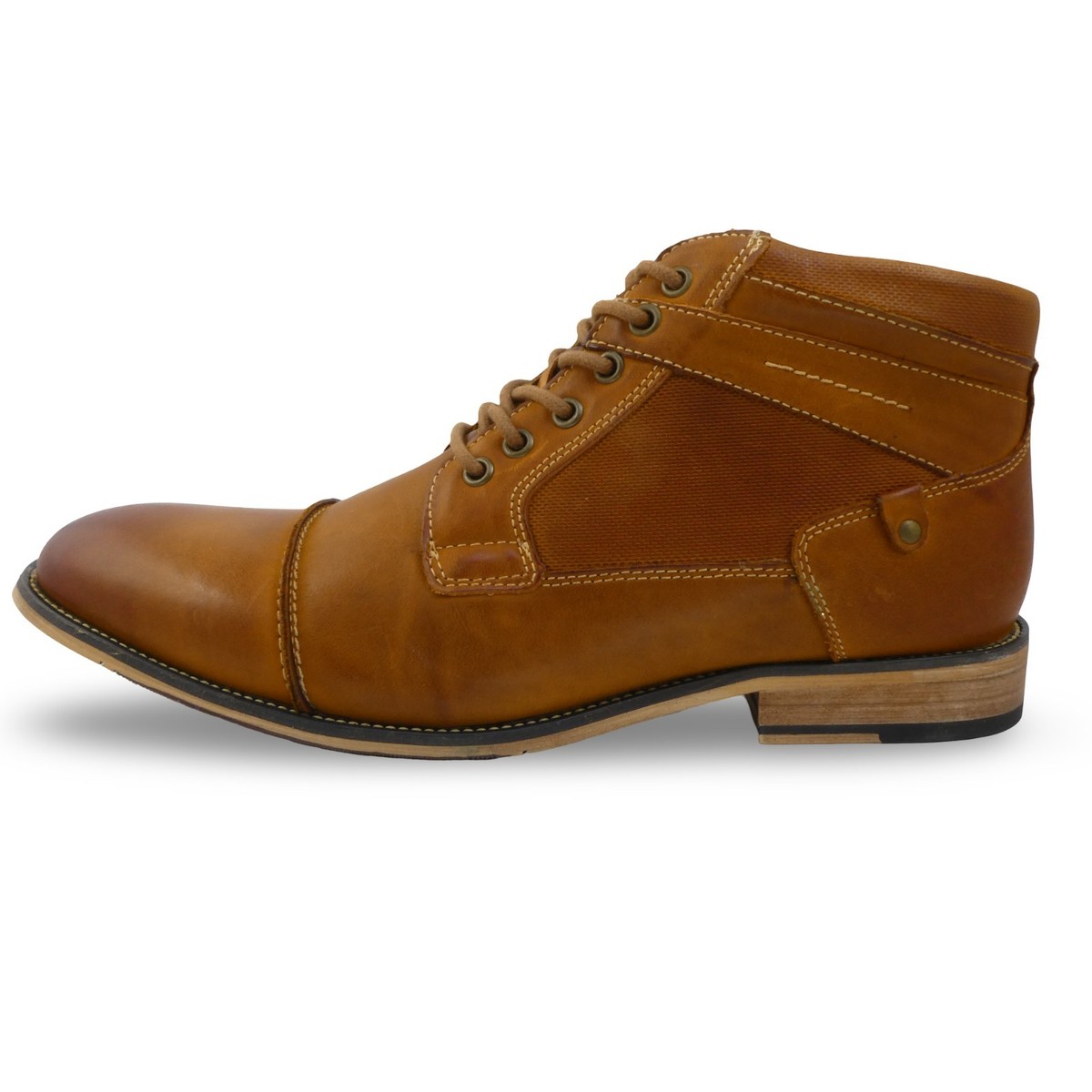 Steve Madden Men display picture 2