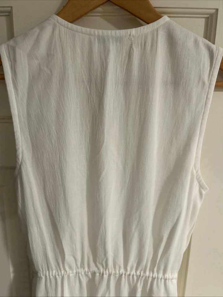 Vince V-Neck Dress with a Tied Waist in White Size XS - image 3 of 4