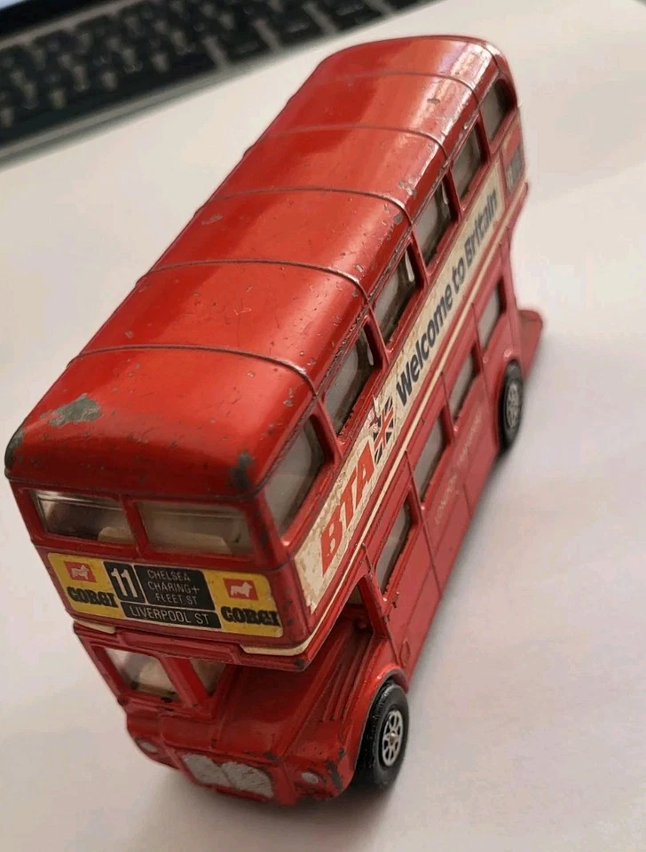 LONDON TRANSPORT Line 11 Doppeldecker-Bus hinten offen CORGI 1:50 - Bild 2 von 4