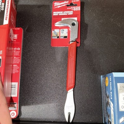 Milwaukee 48-22-9031 10'' Nail Puller