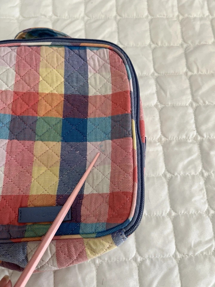 Bolsa de almoço Vera Bradley Tropics xadrez acolchoada algodão com zíper isolado bolsa escolar - Imagem 4 de 4