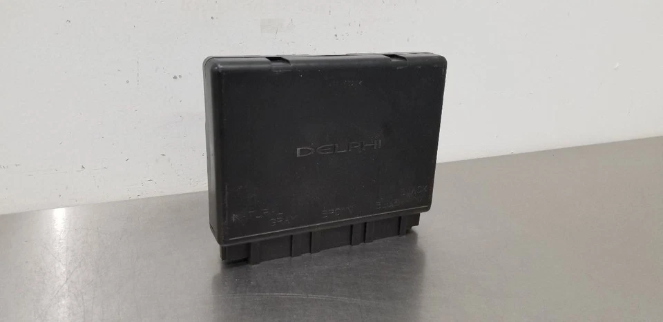 04 MÓDULO DE CONTROL DE CARROCERÍA CHEVY SSR BCM 15116065 Foto 4 de 4