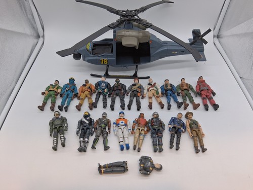 Lot De 18 Figurines Militaires Aventurier LANARD Vintage - Avec Accessoires