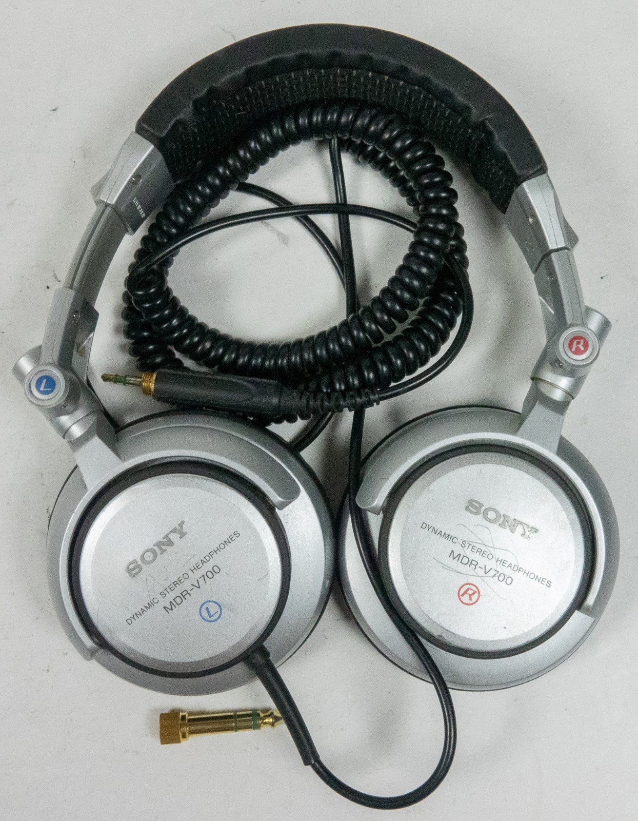 Sony MDR-V700 Closed Back DJ Headphones   Screw-on 1/4" adapter  CLEAN & TESTED