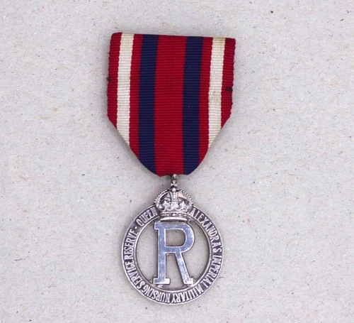 WW1 Queen Alexandra's Imperial Military Nursing Service Reserve silver Medal