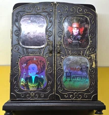 Disney Alice In Wonderland 2009 Jewelry Box Mad Hatter & Red Queen FAB Starpoint