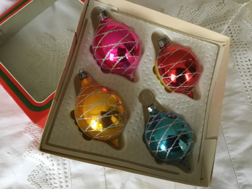 Vintage Box 60/70s Glass Christmas Tree Baubles Decorations eBay