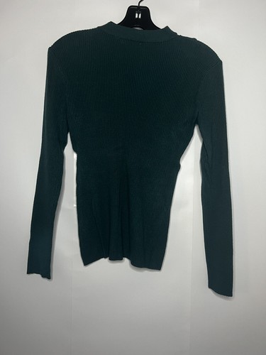 Zuiki Green Long Sleeve Cutaway Neckline. - Picture 5 of 6