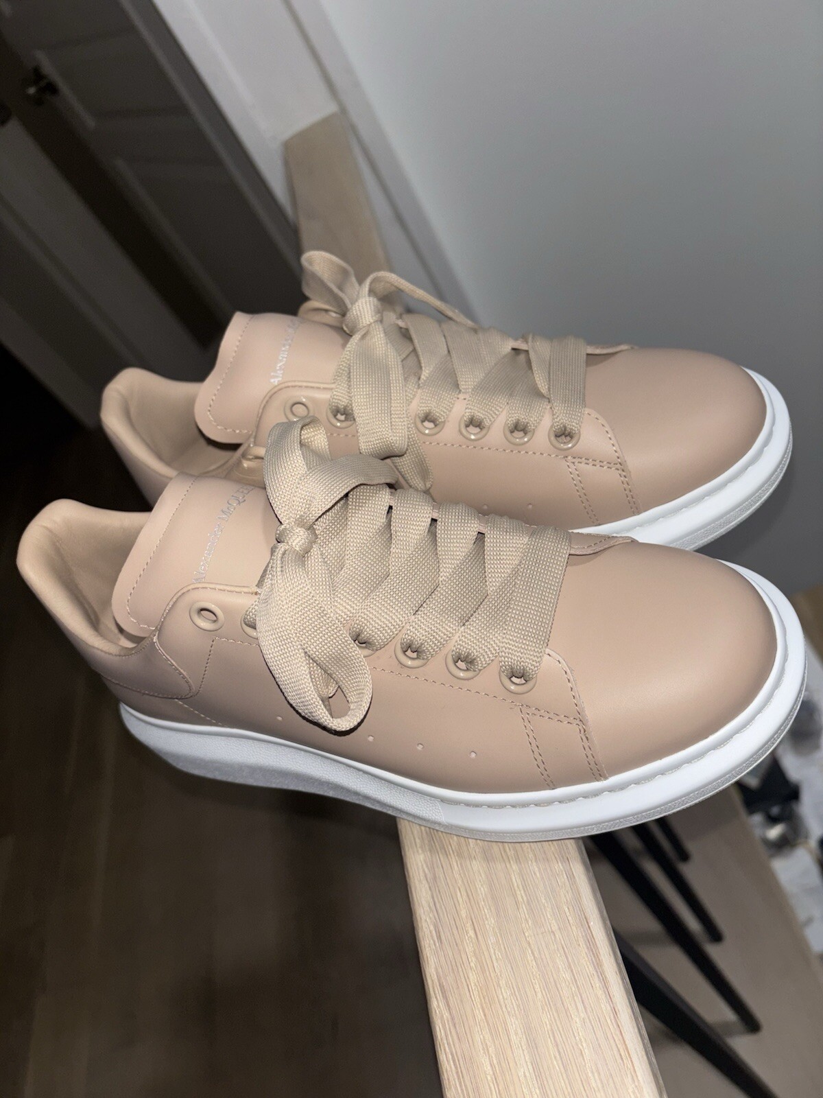 Alexander Mcqueens - image 4