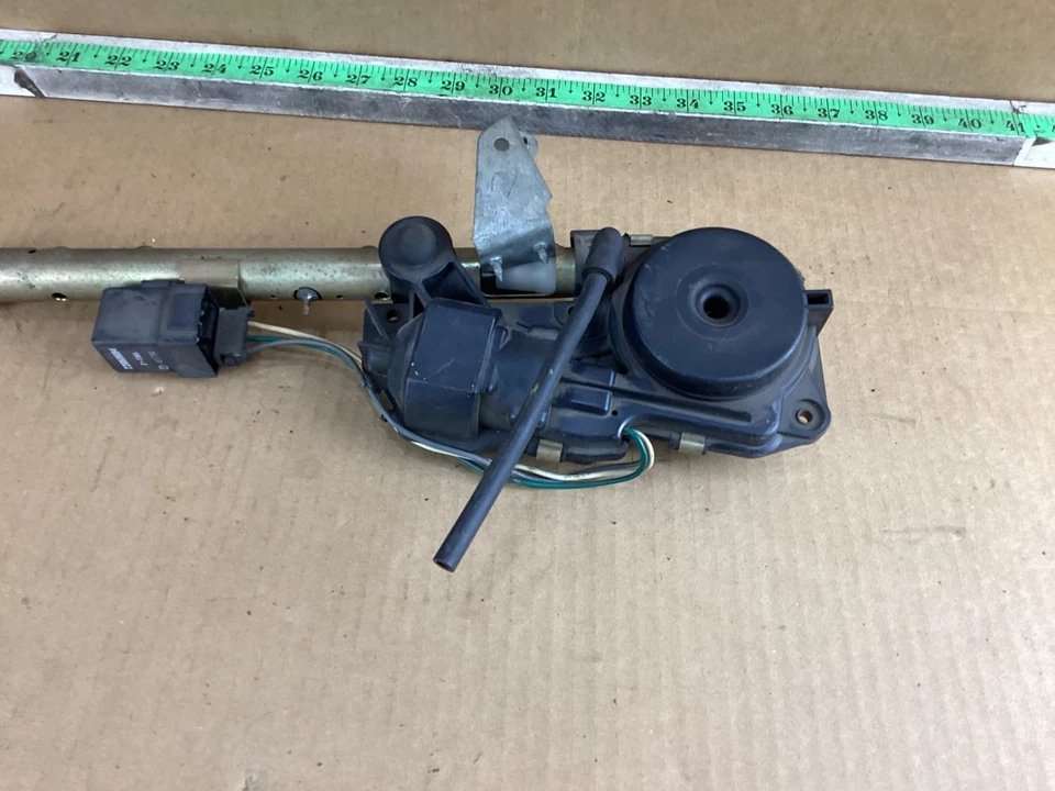 1988-1991 Cadillac Eldorado Aerial Radio Power Antenna 22059694 - Image 4 of 4