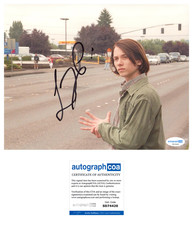 Lou Taylor Pucci 'Thumbsucker' Signed 8x10 Photo 'Justin Cobb' ACOA Lou Taylor Pucci 'Thumbsucker' Signed 8x10 Photo 'Justin Cobb' ACOA
