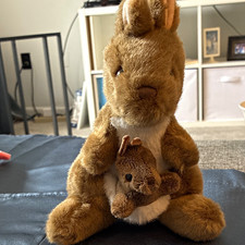 Aussie Bush Toys Kangaroo w/ Joey Plush Stuffed Animal Brown/White Washable