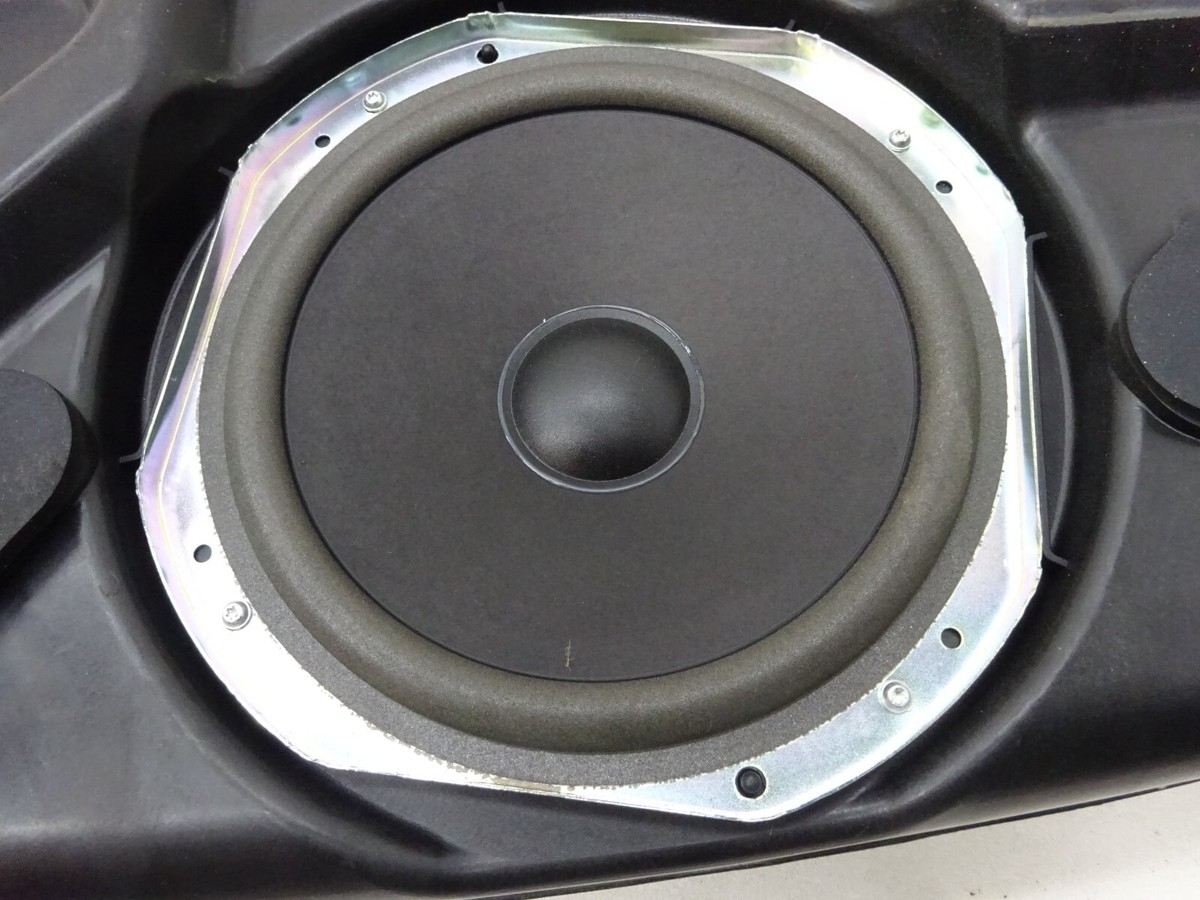 yura 09-11 Jaguar XF Trunk Speaker Subwoofer Sub Woofer 8X23-19A067-AC