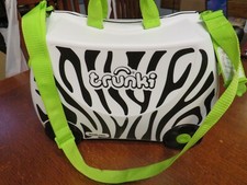 Melissa Doug TRUNKI Kids Ride-on Suitcase Rolling Luggage Bag ZIMBA The ZEBRA