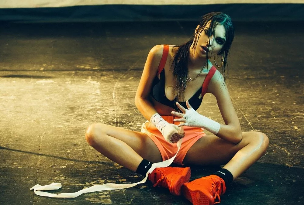 Emily Ratajkowski Boxing 4x6 Picture Celebrity Print