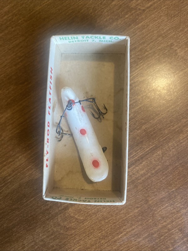 Vintage F6 White Helin Flatfish Lure With Box