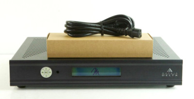 AMX/ Delta Matrix DAS-D0404 4 Source 4 Zone Amplifier With 4x KP-4E Keypads k741