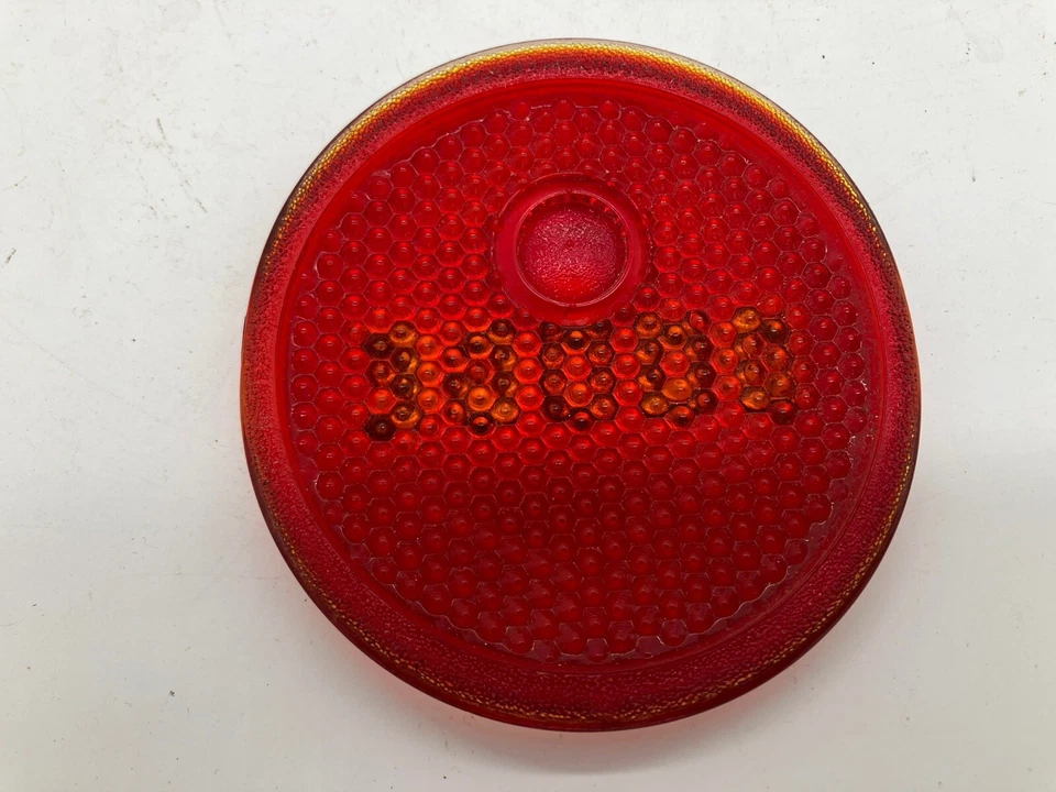 Lente de luz trasera de vidrio para camioneta Dodge 36-47 con letras NOS Foto 2 de 2