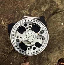 Raven Matrix Fully Ported XL Titanium Float Reel 5 1/8” ,