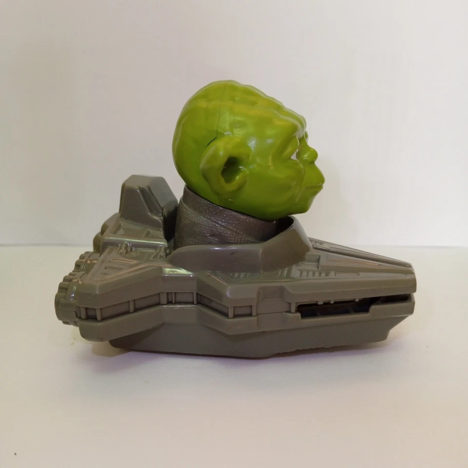 Star Wars Yoda Kids Toy McDonald's 2020 Spaceship Plastic Figure Collectible - Image 3 of 4