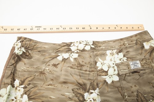 Tommy Hilfiger Board Shorts Mens 2XL Green Floral Hawaiian Lined Drawstring - Picture 5 of 8
