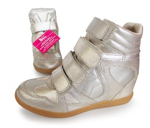 skechers boots womens gold