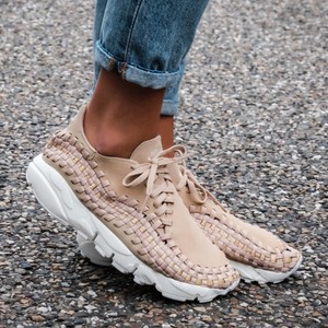 nike footscape woven womens