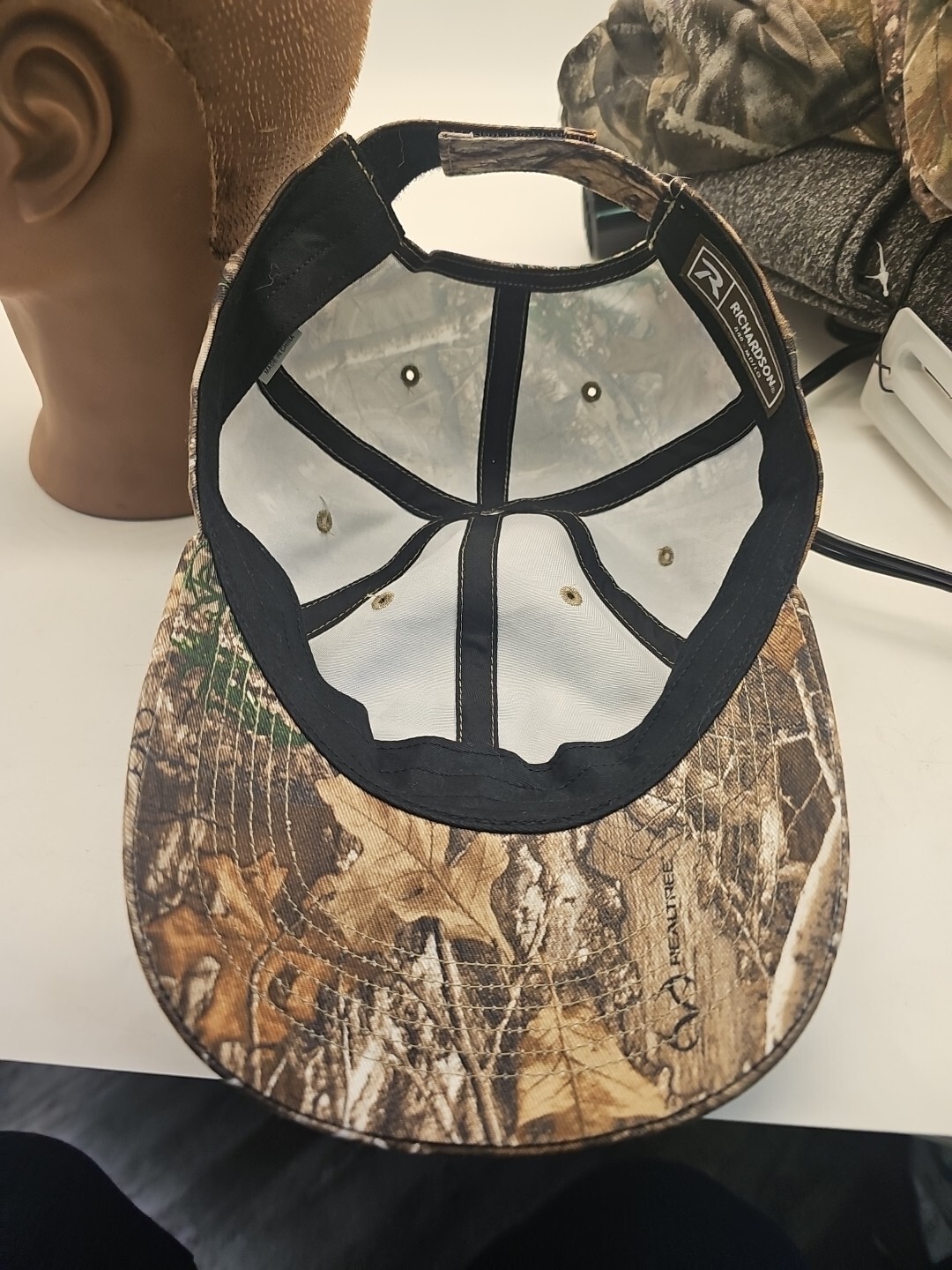 Picture 4 of 5