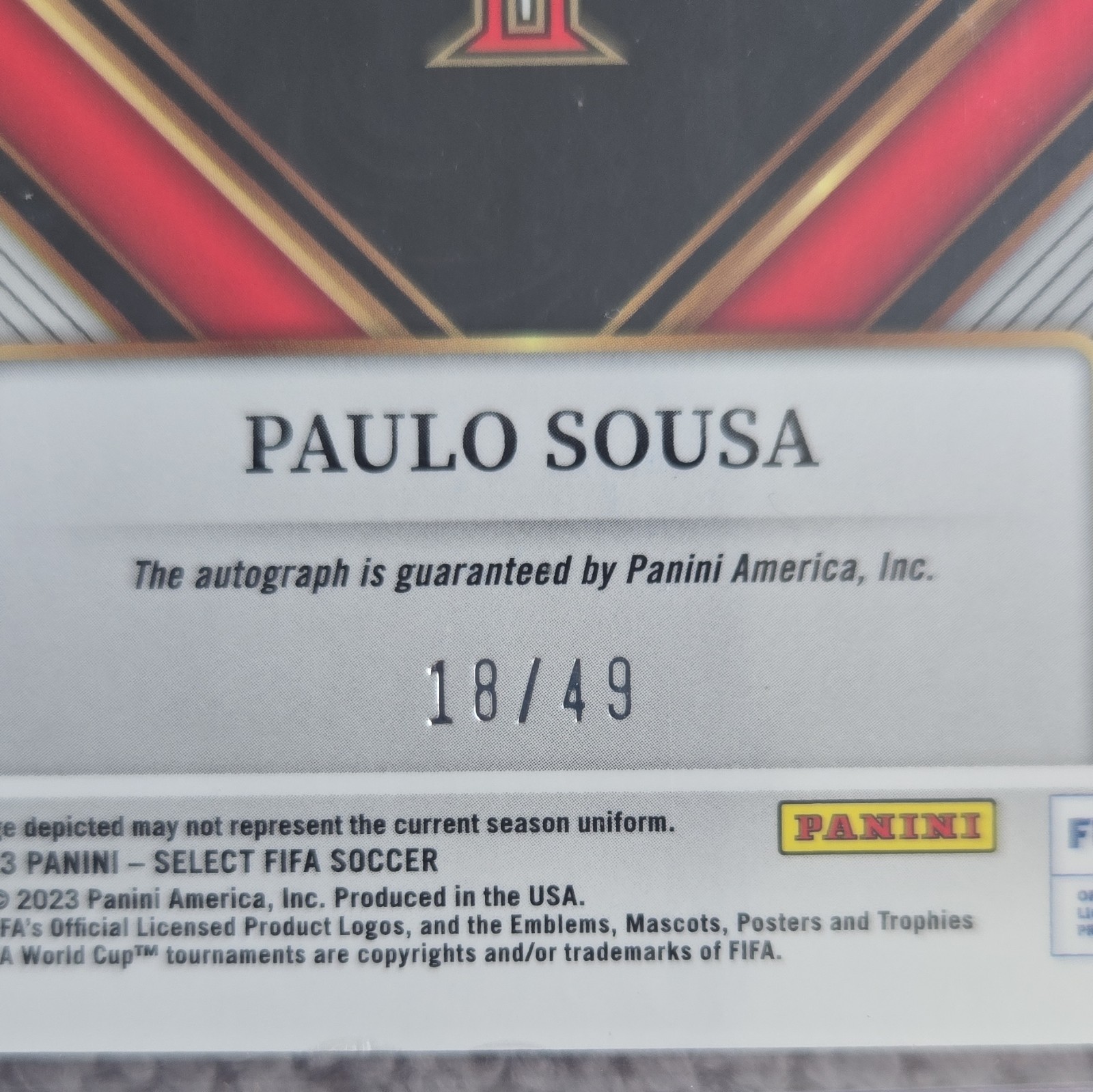 2022-23 Panini Select FIFA - Signatures Paulo Sousa #S-PSA Purple Prizm /49 (AU) view 4