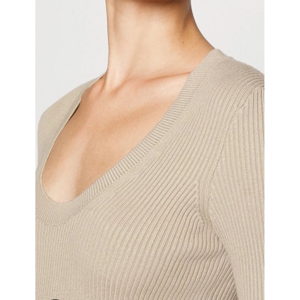 Suéter Abercrombie & Fitch de malha com nervuras ajustado gola redonda manga longa ajustado - Imagem 3 de 4