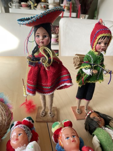 Vintage Lot Of 7 International Dolls travel souvenir collection folk ethnic art - Photo 2/9