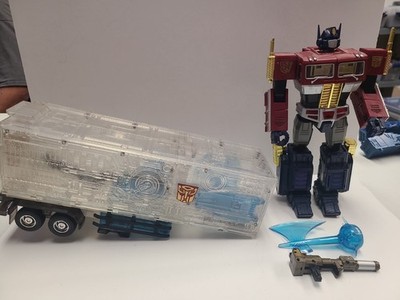 Transformers Year of the Horse Masterpiece Optimus Prime Platinum - Complete