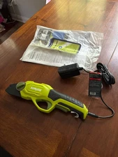Sunjoe Sun Joe Cordless Pruner 3.6v 40w Rechargeable PJ3609C