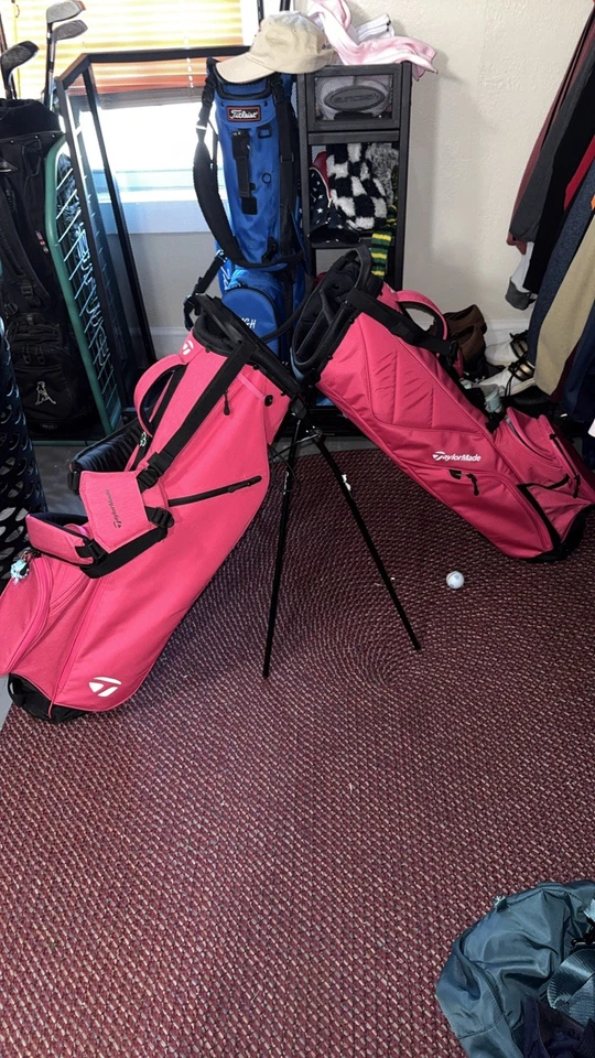 Bolsa de golf TaylorMade FlexTech Carry rosa con soporte Foto 3 de 3