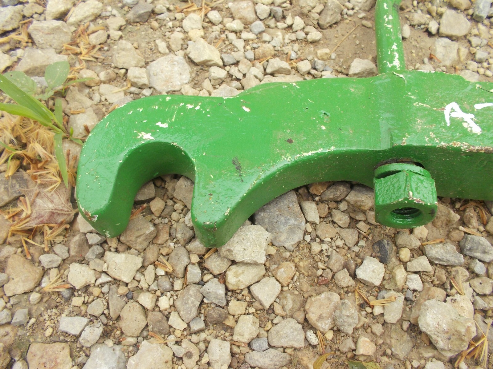 John Deere A B G JD tractor A3637R hydraulic cylinder holder hook bracket & bolt eBay