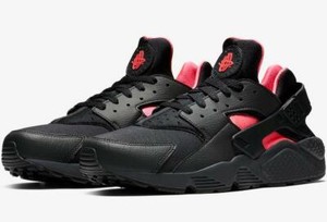 nike huarache solar red