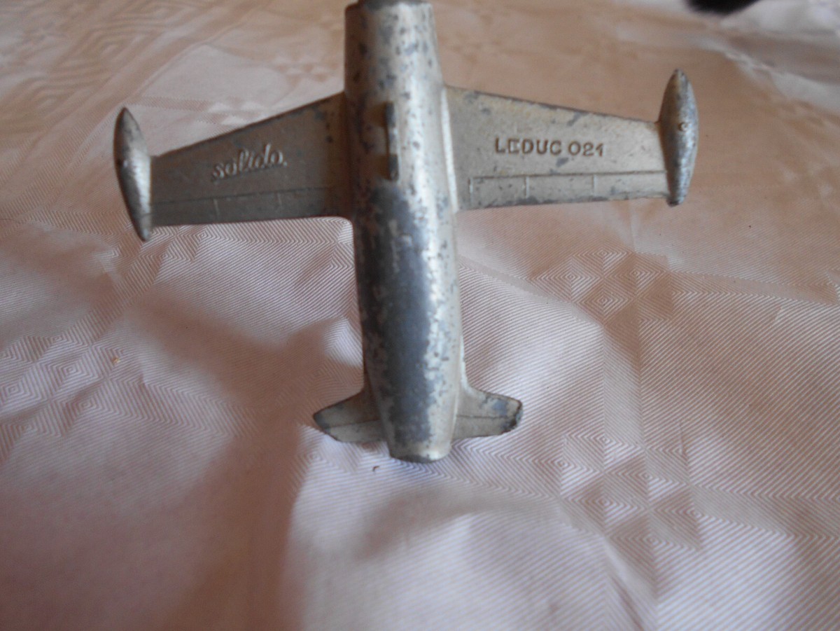Avion Miniature Solido Leduc 021 Métal - France Années 50 - Bon état 8 Cm