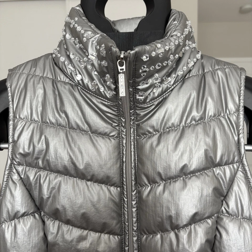 Colete Feminino INC International Concepts Prata Embelezado Tamanho Médio - Imagem 3 de 4