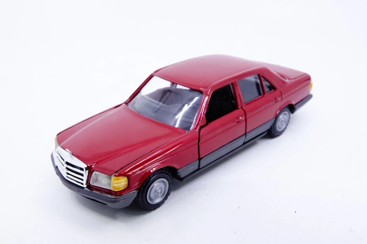 1/18 Norev Mercedes 280 CE W123 Coupe Green - 1980