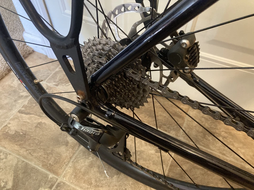 Trek Domane AL 4 Gen 4 usado talla 58, Shimano Tiagra, frenos de disco Foto 3 de 4