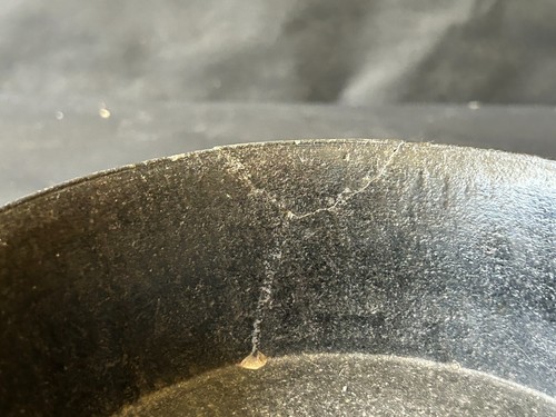 RARE OLD VINTAGE SOUTH INDIAN BLACK STONE HAND CARVED PRIMITIVE RARE BOWL, - Picture 9 of 12