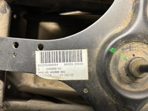 INTERNATIONAL BOSTROM 230889-01 SEAT FRAME MOUNTING BASE - Image 4 of 4