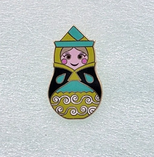 Disney Fauna nesting dolls mystery Pin Sleeping Beauty Green Fairy Sister